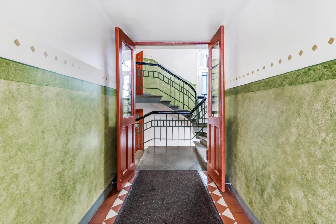 Central Helsinki Studio Near All Attractions 外观 照片